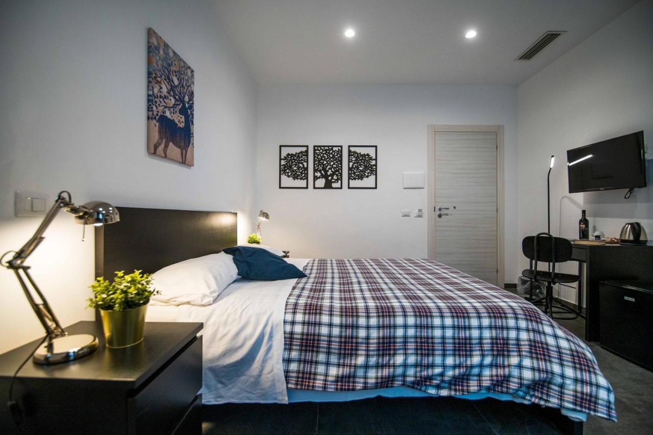 Quattro Briganti Bed & Breakfast Salerno Exterior photo